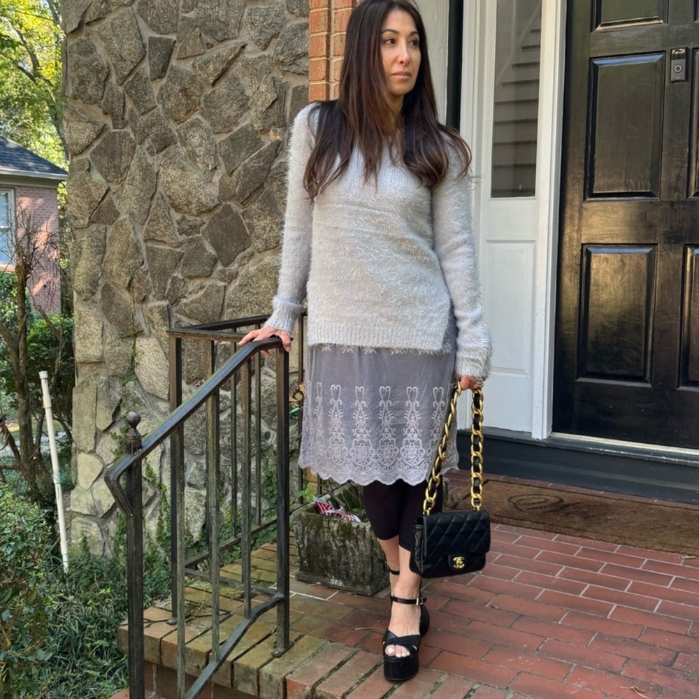 Ryu Sweater Dress W/Lace Hemline